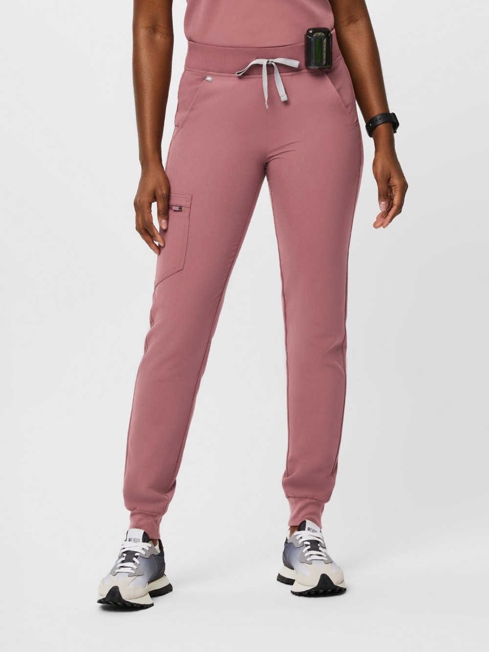 Figs regular length mauve joggers